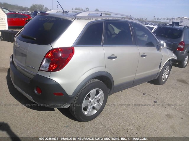 3GNAL2EK7ES517546 - 2014 CHEVROLET CAPTIVA LS SILVER photo 4