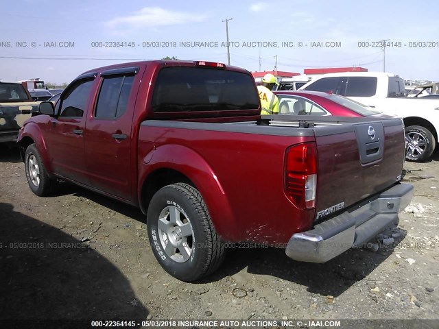 1N6AD07U28C422568 - 2008 NISSAN FRONTIER CREW CAB LE/SE/OFF ROAD RED photo 3