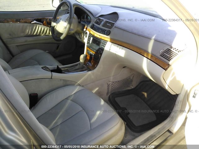 WDBUF65J33A172329 - 2003 MERCEDES-BENZ E 320 GOLD photo 5