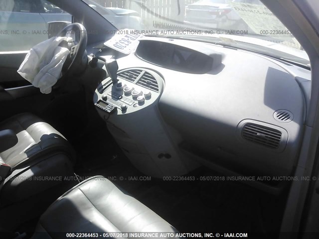 5N1BV28U64N360911 - 2004 NISSAN QUEST S/SE/SL SILVER photo 5