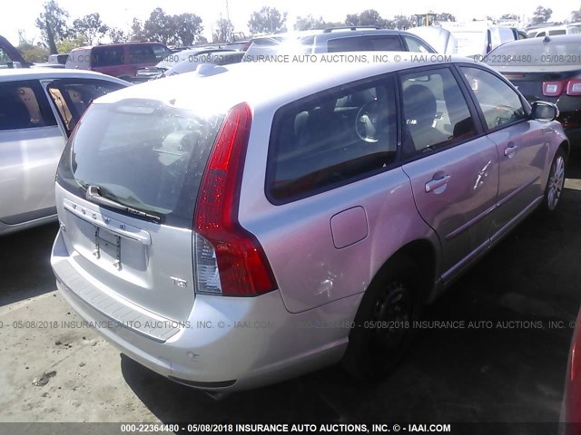 YV1672MW2B2602318 - 2011 VOLVO V50 T5 SILVER photo 4