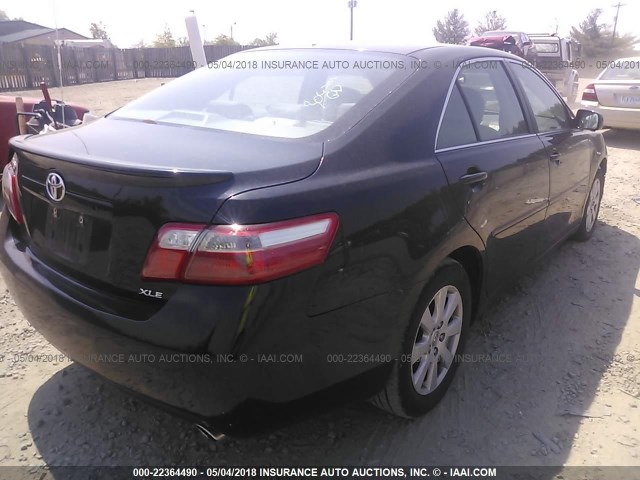 4T1BK46K47U033603 - 2007 TOYOTA CAMRY NEW GENERAT LE/XLE/SE BLACK photo 4