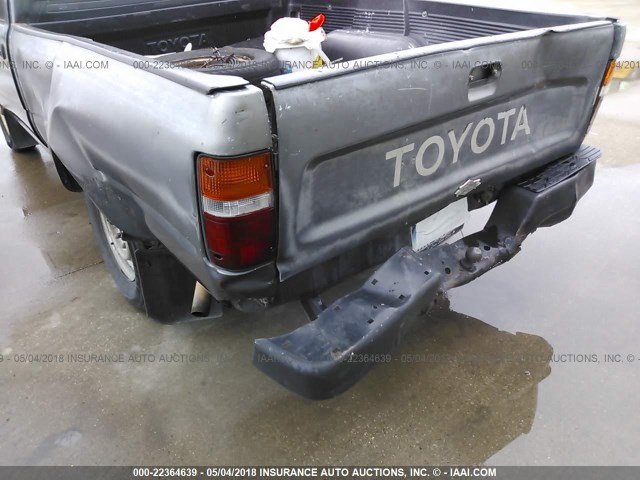 4TARN81A7NZ004303 - 1992 TOYOTA PICKUP 1/2 TON SHORT WHEELBASE STB GRAY photo 6