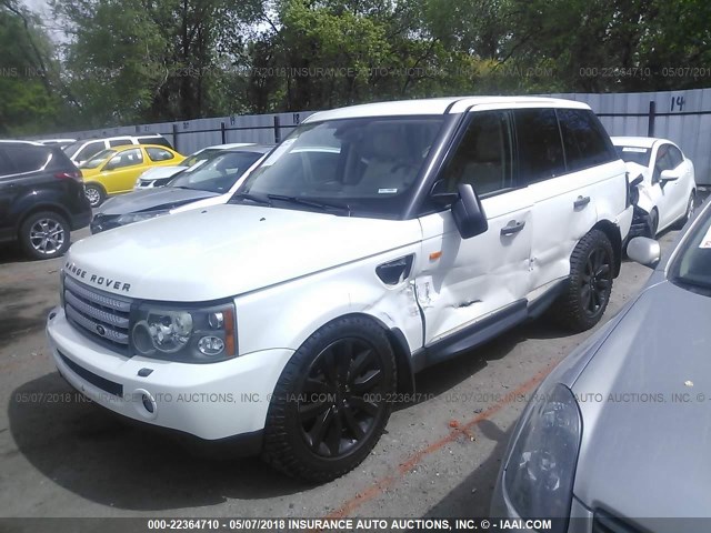 SALSH234X7A104357 - 2007 LAND ROVER RANGE ROVER SPORT SUPERCHARGED WHITE photo 2