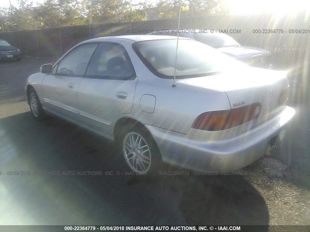 JH4DB7656VS002000 - 1997 ACURA INTEGRA LS SILVER photo 3