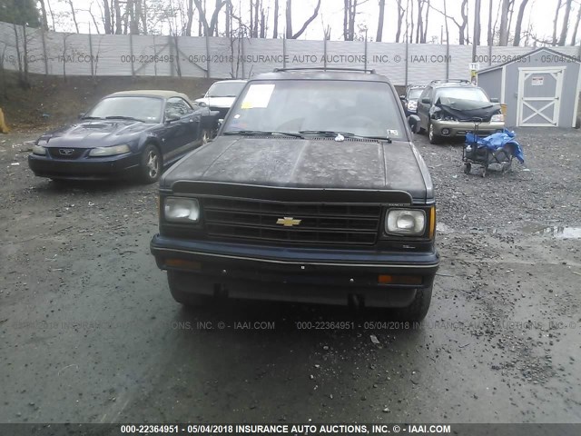 1GNCT18R8H0163706 - 1987 CHEVROLET BLAZER S10 BLUE photo 6