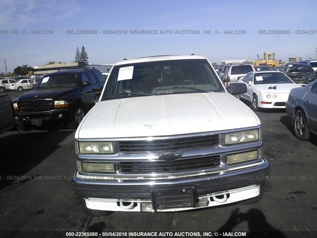 1GNEK13K1SJ463448 - 1995 CHEVROLET TAHOE K1500 WHITE photo 6