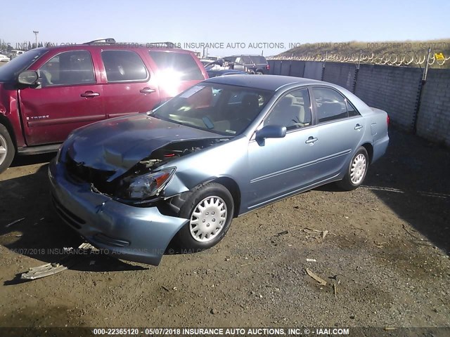 4T1BE32K62U504134 - 2002 TOYOTA CAMRY LE/XLE/SE Açıq mavi foto 2