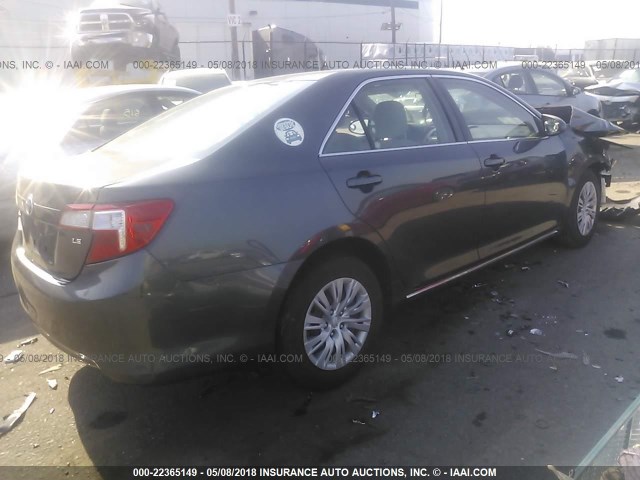 4T4BF1FK3CR171720 - 2012 TOYOTA CAMRY SE/LE/XLE GRAY photo 4