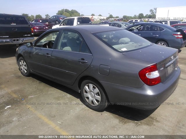 4T1BE32K64U822614 - 2004 TOYOTA CAMRY LE/XLE/SE ნაცრისფერი ფოტო 3
