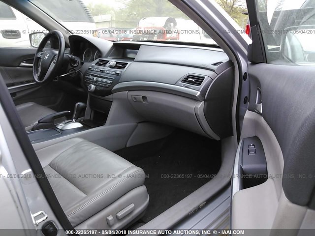 1HGCP36808A054395 - 2008 HONDA ACCORD EXL SILVER photo 5