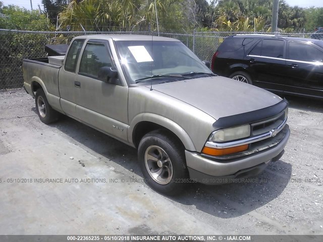 1GCCS19W9Y8299151 - 2000 CHEVROLET S TRUCK S10 SILVER photo 1