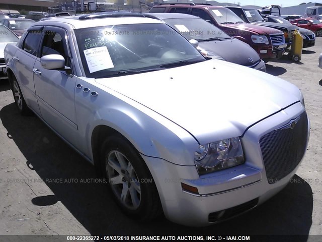 2C3KA53G67H705519 - 2007 CHRYSLER 300 TOURING SILVER photo 1