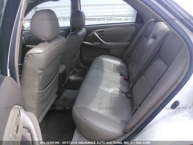 JT2BG22K0X0363352 - 1999 TOYOTA CAMRY LE/XLE Weiß Foto 8