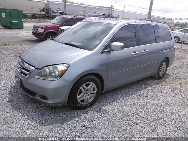 5FNRL38785B018840 - 2005 HONDA ODYSSEY EXL GREEN photo 2