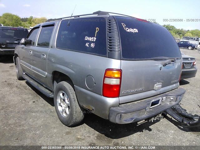 3GNFK16T21G124058 - 2001 CHEVROLET SUBURBAN K1500 GRAY photo 3