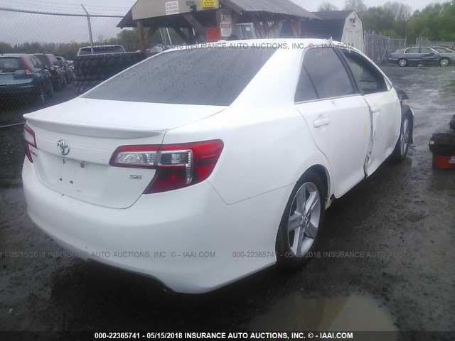 4T1BF1FK5DU295001 - 2013 TOYOTA CAMRY L/SE/LE/XLE WHITE photo 4