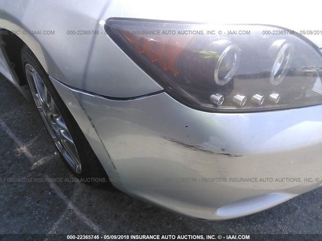 JTKDE177360067916 - 2006 TOYOTA SCION TC 银色 照片 6