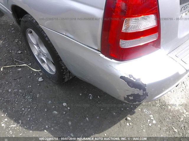 JF1SG65674H726343 - 2004 SUBARU FORESTER 2.5XS ვერცხლისფერი ფოტო 6