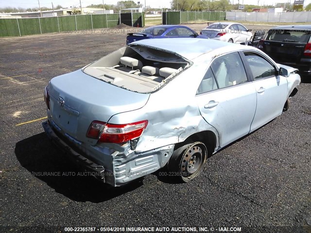 4T4BE46K39R077222 - 2009 TOYOTA CAMRY SE/LE/XLE BLUE photo 4