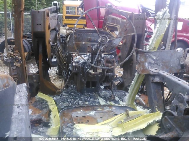 UNK - 2011 JOHN DEERE TRACTOR მწვანე ფოტო 7