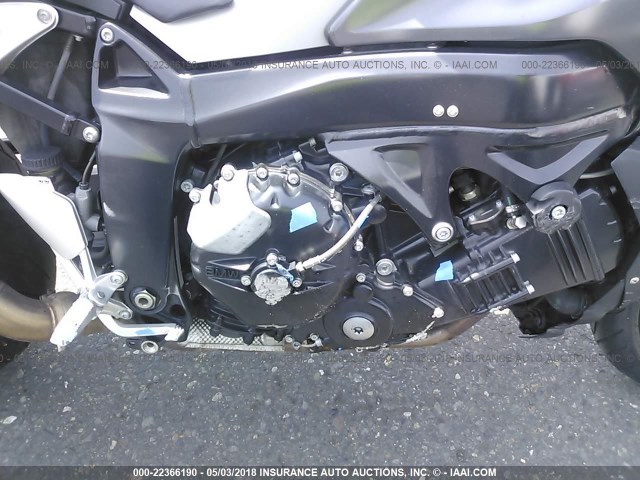 WB10594006ZN55211 - 2006 BMW K1200 R SILVER photo 8