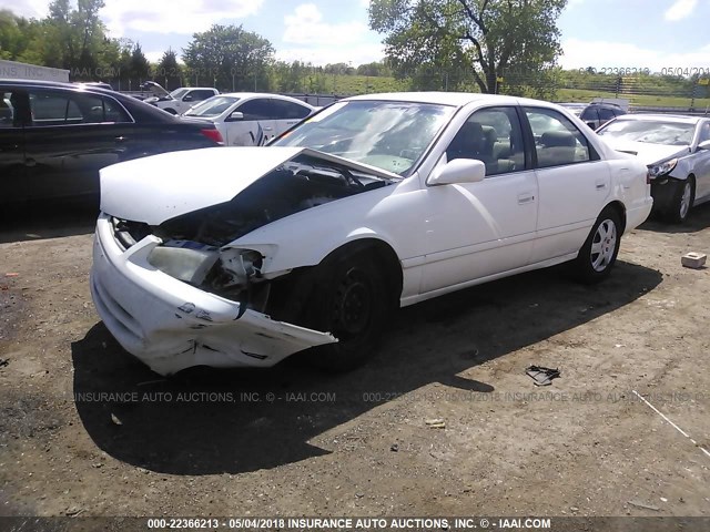 4T1BG22K61U790411 - 2001 TOYOTA CAMRY CE/LE/XLE თეთრი ფოტო 2