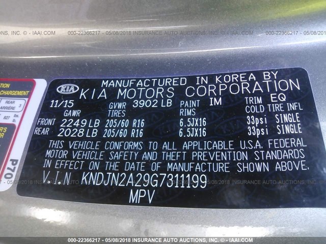 KNDJN2A29G7311199 - 2016 KIA SOUL GRAY photo 9