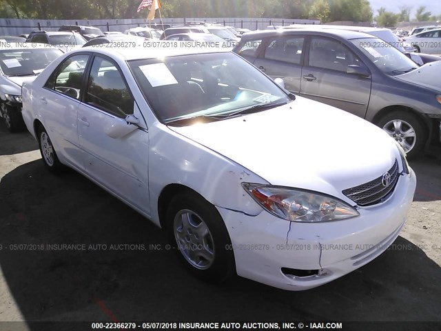 4T1BF32KX3U043518 - 2003 TOYOTA CAMRY LE/XLE/SE თეთრი ფოტო 1