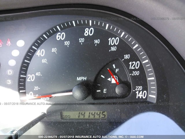 4T1BF32KX3U043518 - 2003 TOYOTA CAMRY LE/XLE/SE თეთრი ფოტო 7