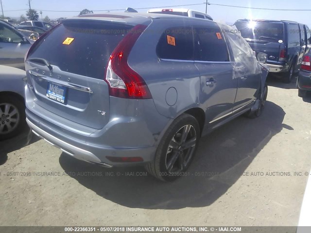 YV440MDR6H2225358 - 2017 VOLVO XC60 T5/DYNAMIC BLUE photo 4