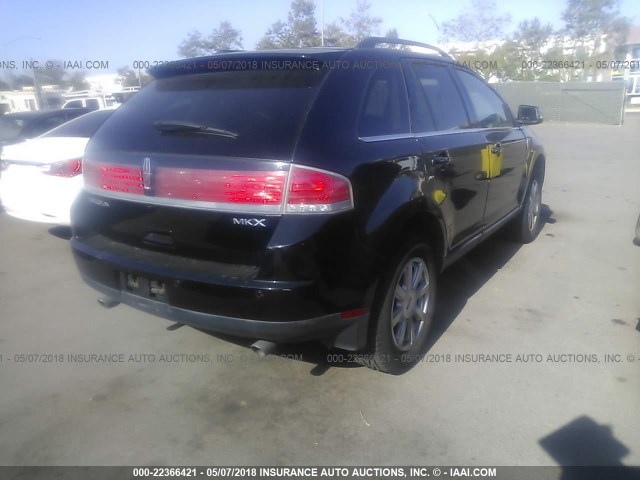 2LMDU68C38BJ33756 - 2008 LINCOLN MKX BLACK photo 4