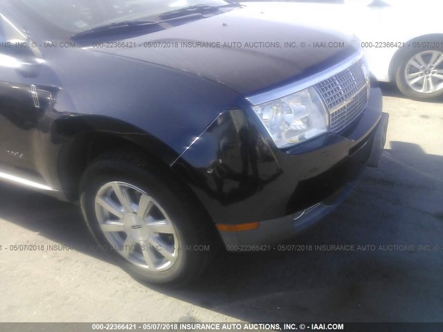 2LMDU68C38BJ33756 - 2008 LINCOLN MKX BLACK photo 6