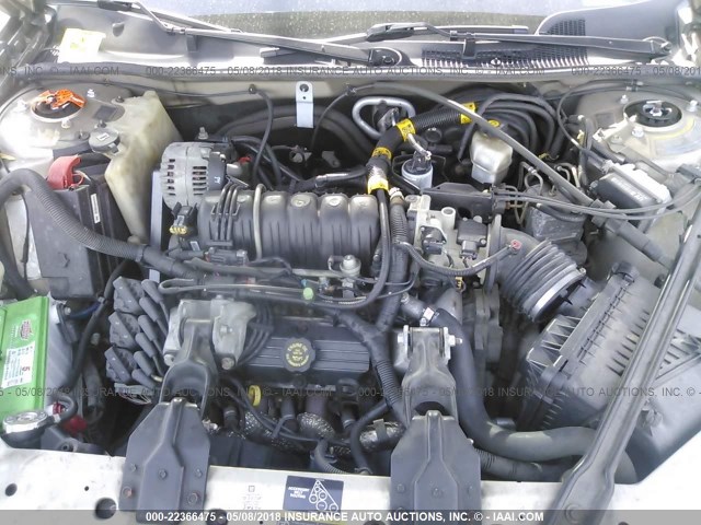 2G4WB55K821265702 - 2002 BUICK REGAL LS 棕色 照片 10