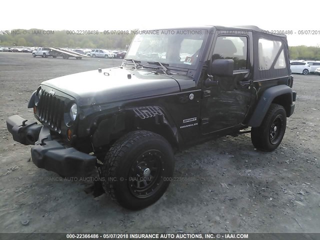 1C4AJWAG4DL675032 - 2013 JEEP WRANGLER SPORT BLACK photo 2