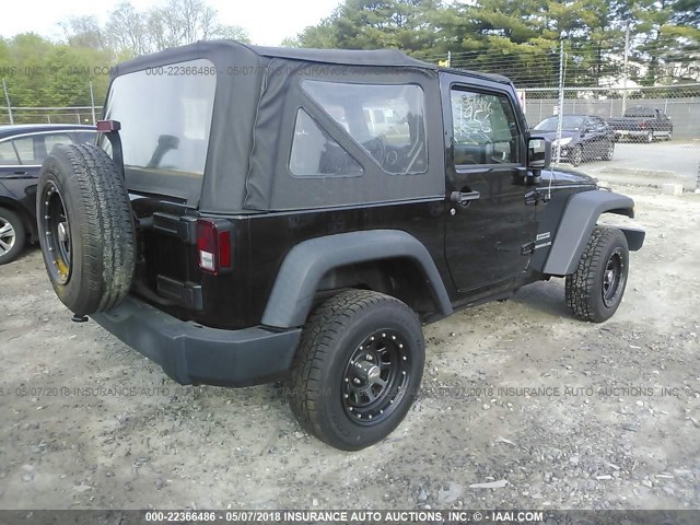 1C4AJWAG4DL675032 - 2013 JEEP WRANGLER SPORT 黑色 照片 4