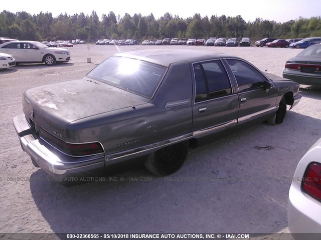 1G4BT5373PR426613 - 1993 BUICK ROADMASTER LIMITED GRAY photo 4