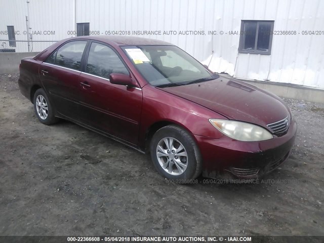 4T1BF32K35U096211 - 2005 TOYOTA CAMRY LE/XLE/SE მუქწითელი ფოტო 1