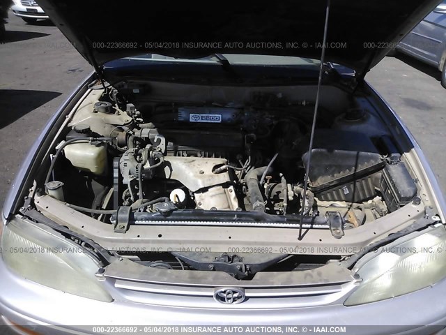 JT2BG12K7T0382890 - 1996 TOYOTA CAMRY DX/LE/XLE GOLD photo 10