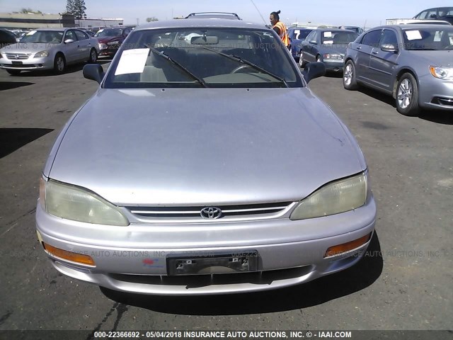 JT2BG12K7T0382890 - 1996 TOYOTA CAMRY DX/LE/XLE GOLD photo 6