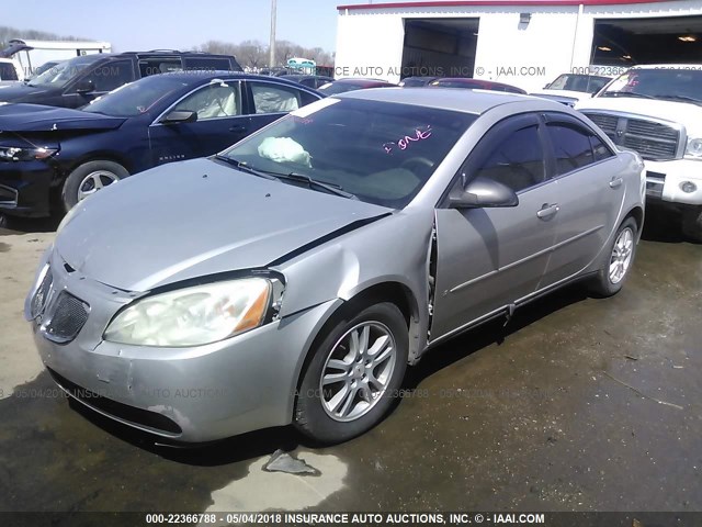 1G2ZG528654178390 - 2005 PONTIAC G6 SILVER photo 2