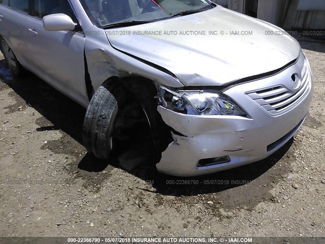 4T1BE46K89U894647 - 2009 TOYOTA CAMRY SE/LE/XLE SILVER photo 6