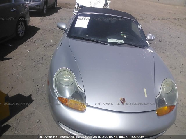 WP0CA2984VS620618 - 1997 PORSCHE BOXSTER SILVER photo 6