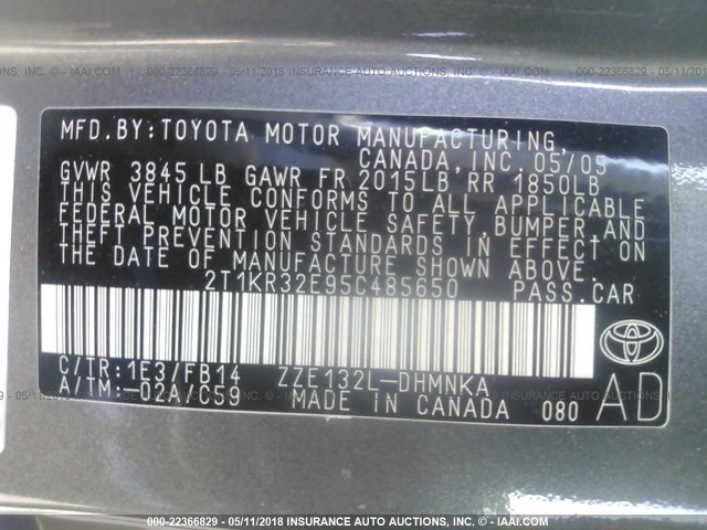 2T1KR32E95C485650 - 2005 TOYOTA COROLLA MATRIX XR GRAY photo 9