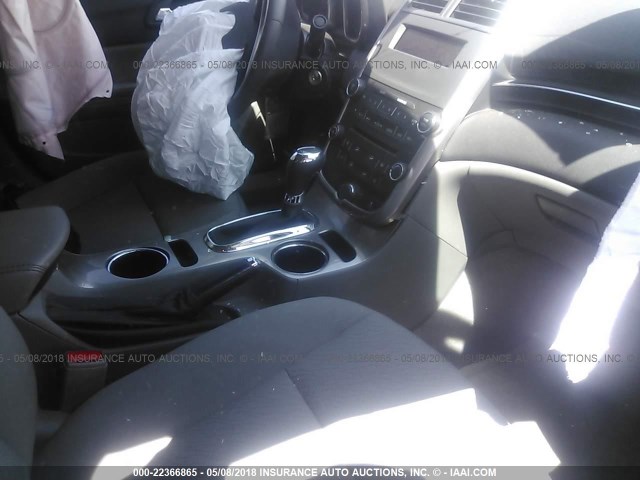 1G11B5SL7FU151477 - 2015 CHEVROLET MALIBU LS WHITE photo 5