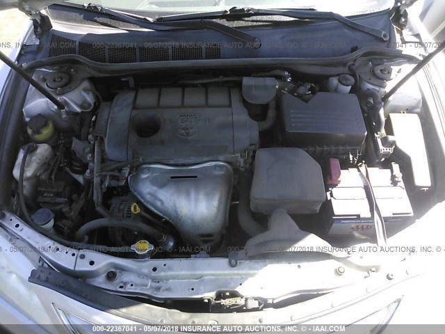 4T4BF3EK3BR106409 - 2011 TOYOTA CAMRY SE/LE/XLE SILVER photo 10