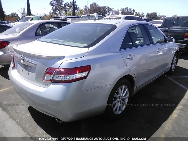 4T4BF3EK3BR106409 - 2011 TOYOTA CAMRY SE/LE/XLE SILVER photo 4