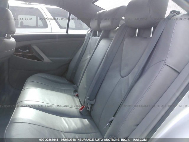 4T4BF3EK3BR106409 - 2011 TOYOTA CAMRY SE/LE/XLE SILVER photo 8