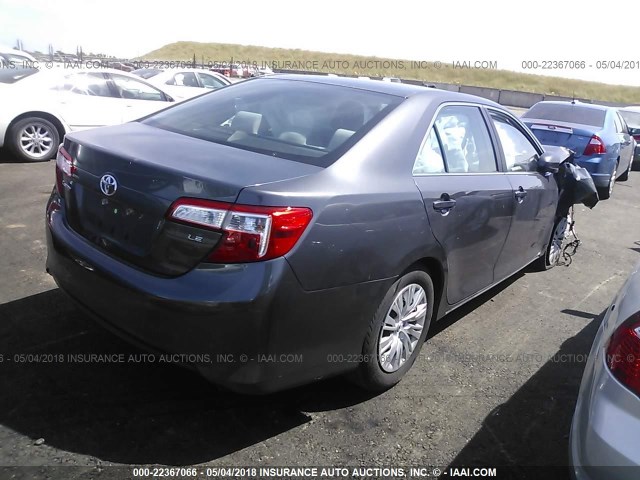 4T4BF1FKXCR177434 - 2012 TOYOTA CAMRY SE/LE/XLE GRAY photo 4