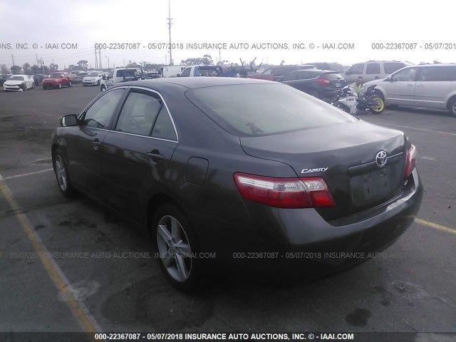 4T4BE46K49R048988 - 2009 TOYOTA CAMRY SE/LE/XLE GRAY photo 3